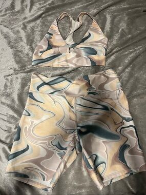 Marika Swirl Print Athletic Shorts Set in Cream, Blue, Tan